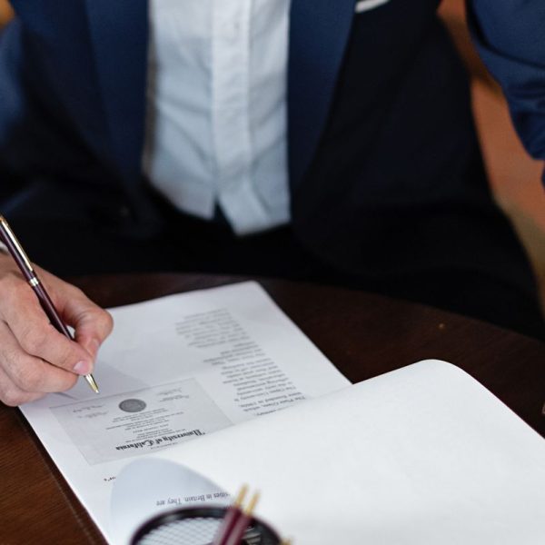 Why Legal Firms Need A Reliable Translation Agency